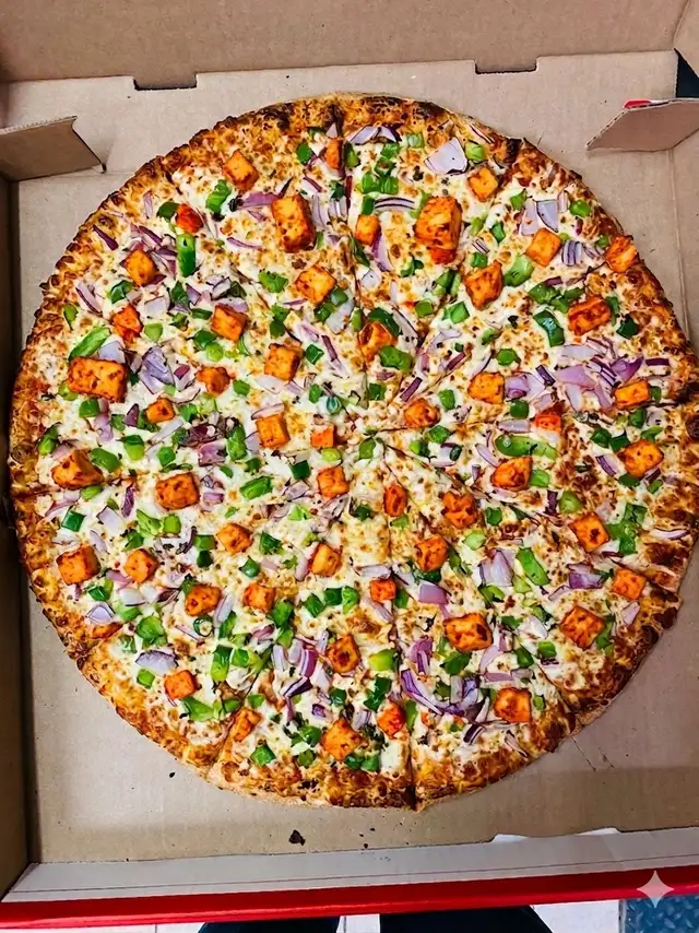 Full Time job at Pizza store in Brampton
