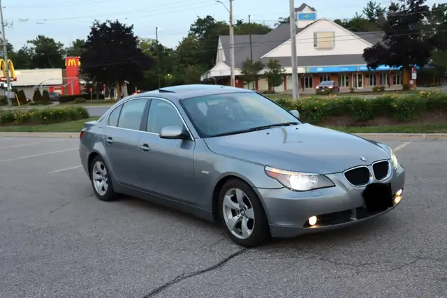 BMW 530i, 2004
