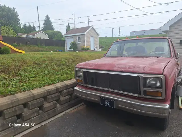 FORD F-150 1986 4 X 4