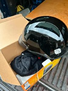 2 HALF BIKE HELMETS BOTH DOT APPROVEDAS PICTURED