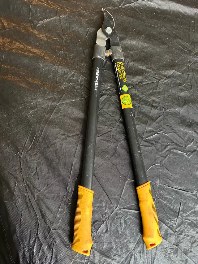 Friskars Shears/Cutter 24" (Gardening)