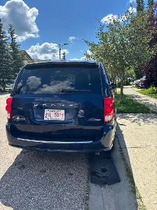 2014 Dodge Grand Caravan SXT w/ Stow’N Go - Photo 4