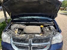 2014 Dodge Grand Caravan SXT w/ Stow’N Go - Photo 9