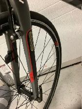 vélo Hybride Spéciallized 14 Sirus - Photo 6