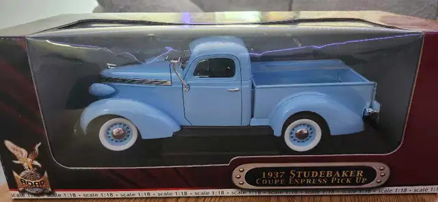 Yat Ming 1937 Studebaker Coupe Express Pick Up