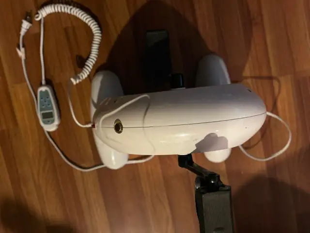 ONE LIKE NEW EASY CYCLE EXERCISERGET YOUR LEGS MOVING