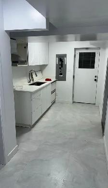BASEMENT SUITE - Photo 6