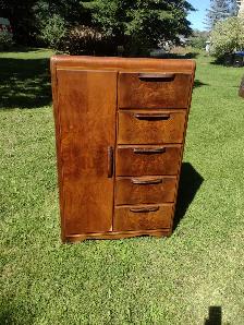 Antique 5 drawer tallboy Armoire - Photo 7
