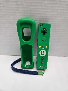 Wii Remote Luigi Special Edition