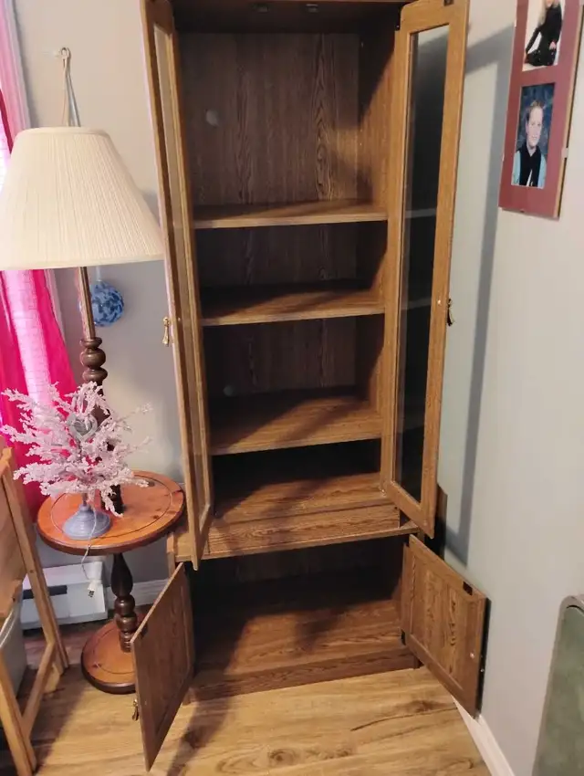 Free cabinet