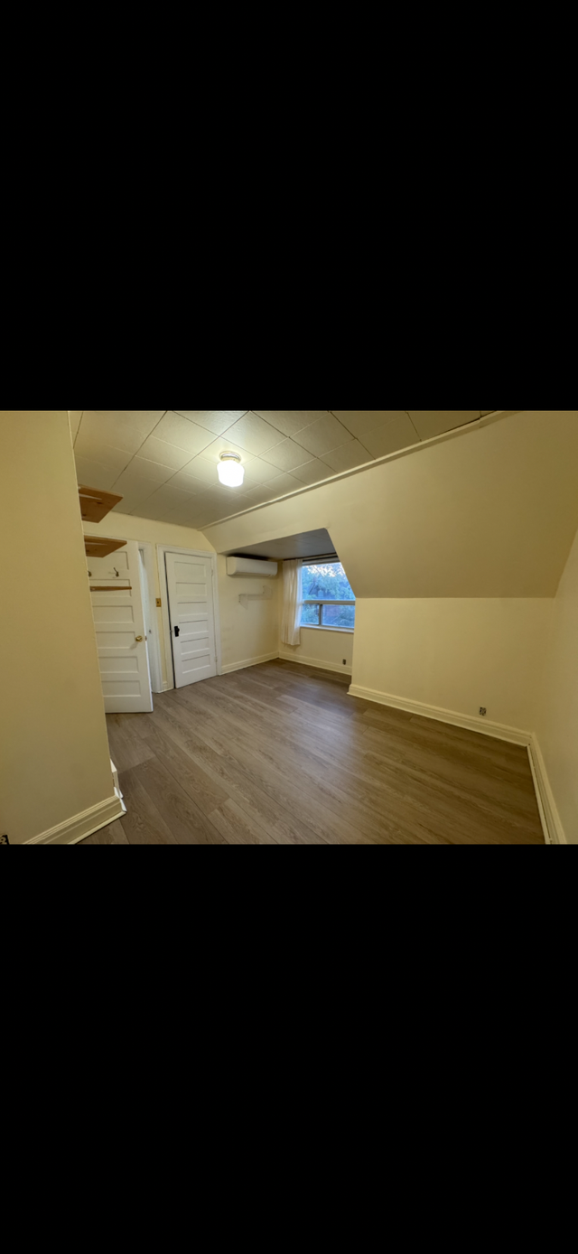 One bedroom apartment for rent in Toronto