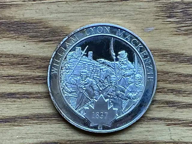 William Lyon MacKenzie 1837 Rebellion 1972 Commemorative Medal !