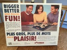 Upwords  du fabricant de SCRABBLE  mots en hauteur an1997 - Photo 3