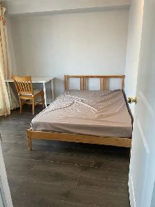 Chinatown center: A room to rent