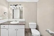 Spacious Apartment Available! - Photo 6