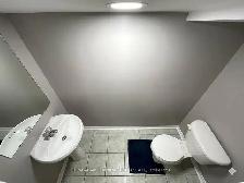 4 bdrm house for Rent @ Bramalea & Bovaird, near Civic hospital - Photo 8