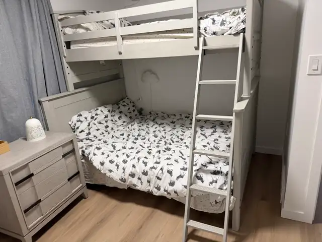 NEW bunk bed twin over double w mattresses