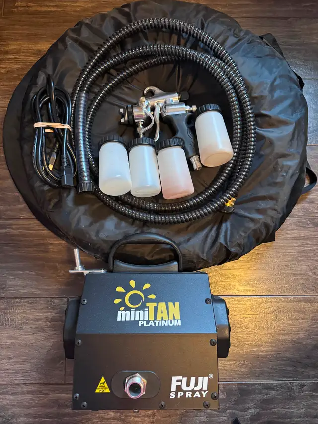 Spray tan artist setup