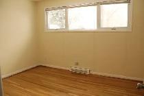 Two-Bedroom Main Floor for Rent - Prime Location Near U of S - Photo 9