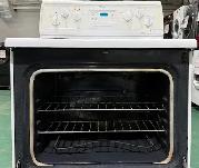 Reconditioned Whirlpool Coil Top Stove WGP30802 (S4362) $395 - Photo 3