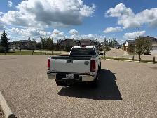 2011 GMC 2500 - Photo 3