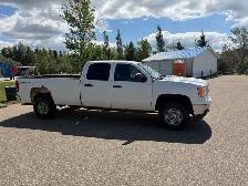 2011 GMC 2500 - Photo 4