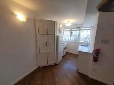 1 Bedroom close to U of W, shopping, cafes - Photo 5