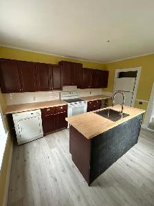3–4 Bedroom Unit for Rent North End Dartmouth - Photo 2