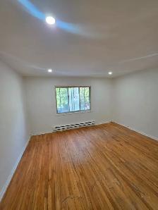 large 2 bdrm   Den Lachine - Photo 5
