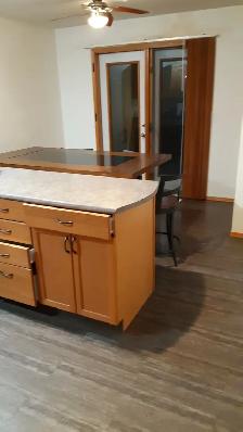 ROOM FOR RENT IN WHITECOURT- MASTER ENSUITE- - Photo 10