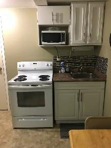 ONE BLOCK TO SASKPOLYTECH, 1 BDRM, 8 WEEK TENANCY - Photo 5