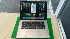 Apple MacBook Pro, 15-inch, 1TB.