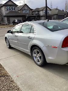2012 Chev Malibu - Photo 2