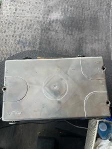ECM cab module an DRL module for running light. 2013 to 2018 - Photo 6