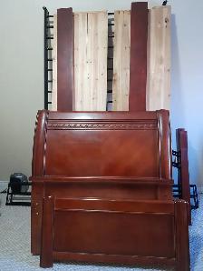 Single bed with matress - Photo 3