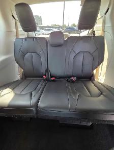2017 Chrysler Pacifica - Photo 5