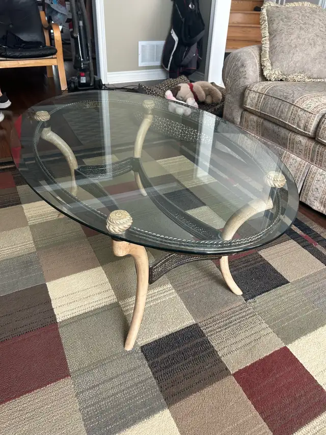 Coffee and Side Tables!