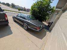 1986 Jaguar Vanden Plas , engine still starts ,clean interior - Photo 2