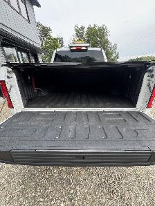 2017 Ford F-150 XLT CREW CAB 3.5 V6 NON TURBO - Photo 8