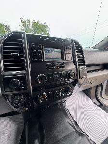 2017 Ford F-150 XLT CREW CAB 3.5 V6 NON TURBO - Photo 14