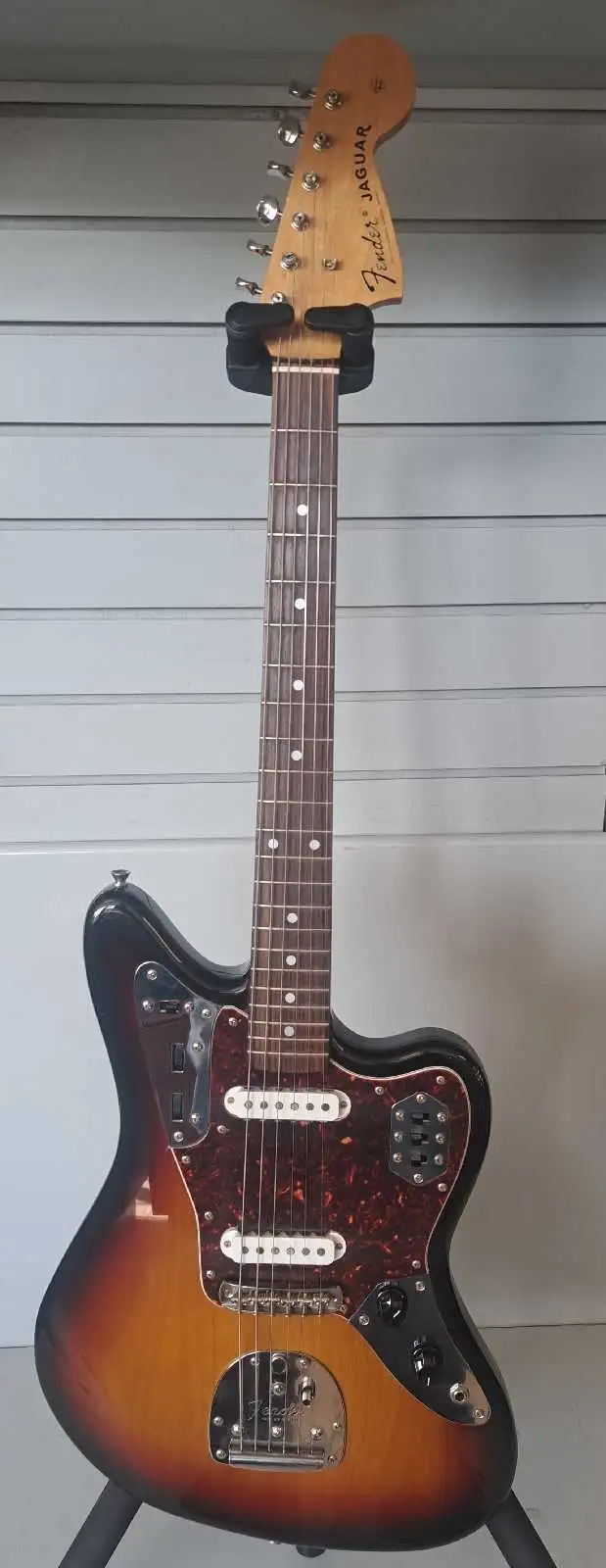 1985-86 MIJ Fender Jaguar (32737654)