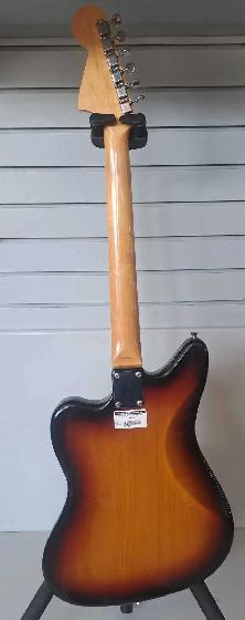 1985-86 MIJ Fender Jaguar (32737654) - Photo 2