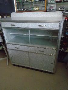 1950s Retro Vintage Grey Kitchen table with Matching Buffet! - Photo 2