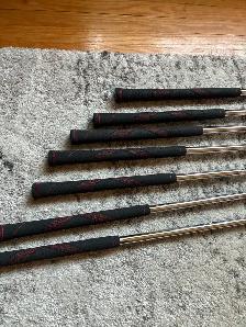 Callaway Rogue X iron set stiff shafts - Photo 4