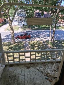 VICTORIA AVE 'ONCE IN A LIFETIME' 1300 SQ FT $1300/MTH  UTIL. - Photo 8