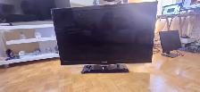 For sale. TV set, Samsung, almost new, in good condition.