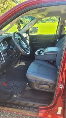 2015 RAM 1500 4X4 - Photo 5