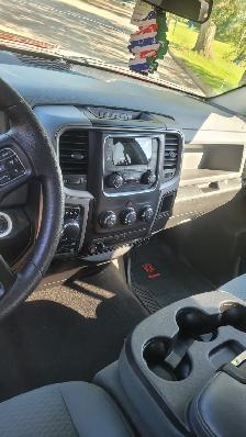 2015 RAM 1500 4X4 - Photo 6