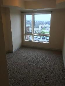 Spacious 2 Bedroom   Den Condo – Top Floor - Photo 10
