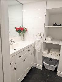 PRIVATE FURNISHED APARTMENT NORTH YORK - Photo 4